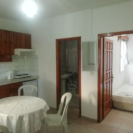 Sahin Hotel apartamentowy